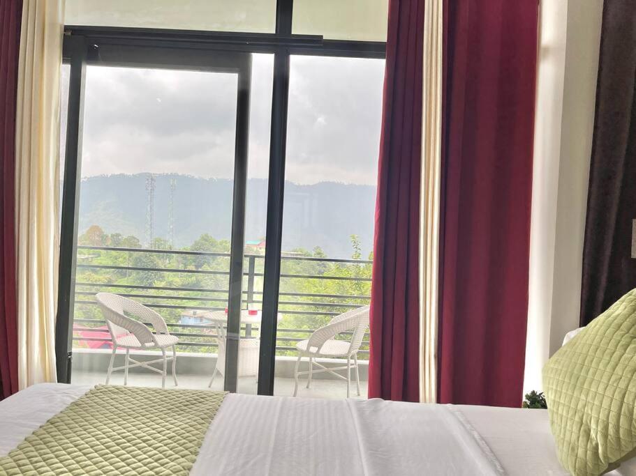 Host Jatin Kasauli Crest 7O1827O7O3 Appartement Buitenkant foto