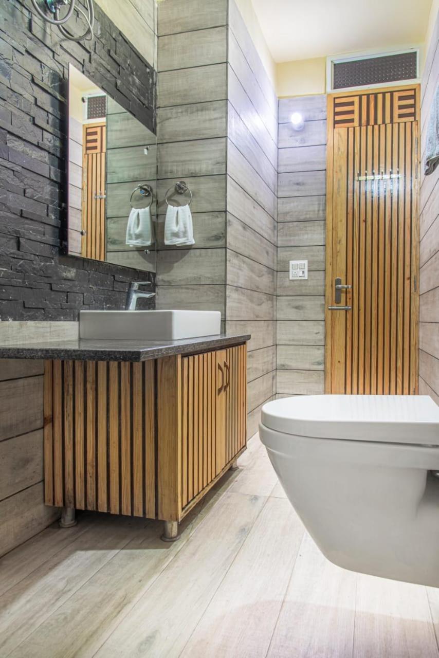Host Jatin Kasauli Crest 7O1827O7O3 Appartement Buitenkant foto